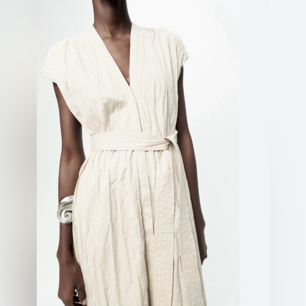 Zara ZW collection belted wrinkled dress. New without tag. - Picture 5 of 6